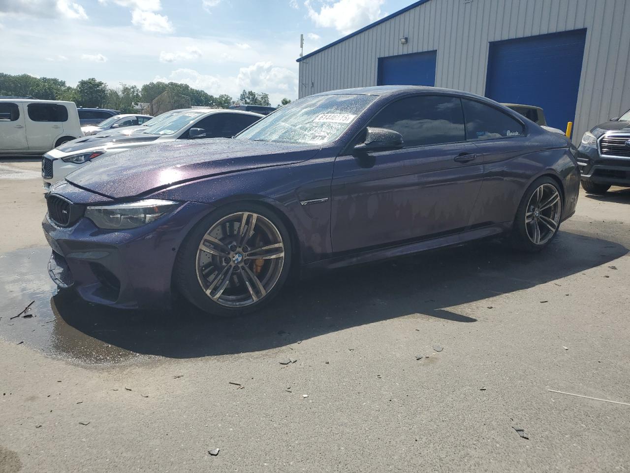 BMW M4   *WBS3R9C54FK330356*