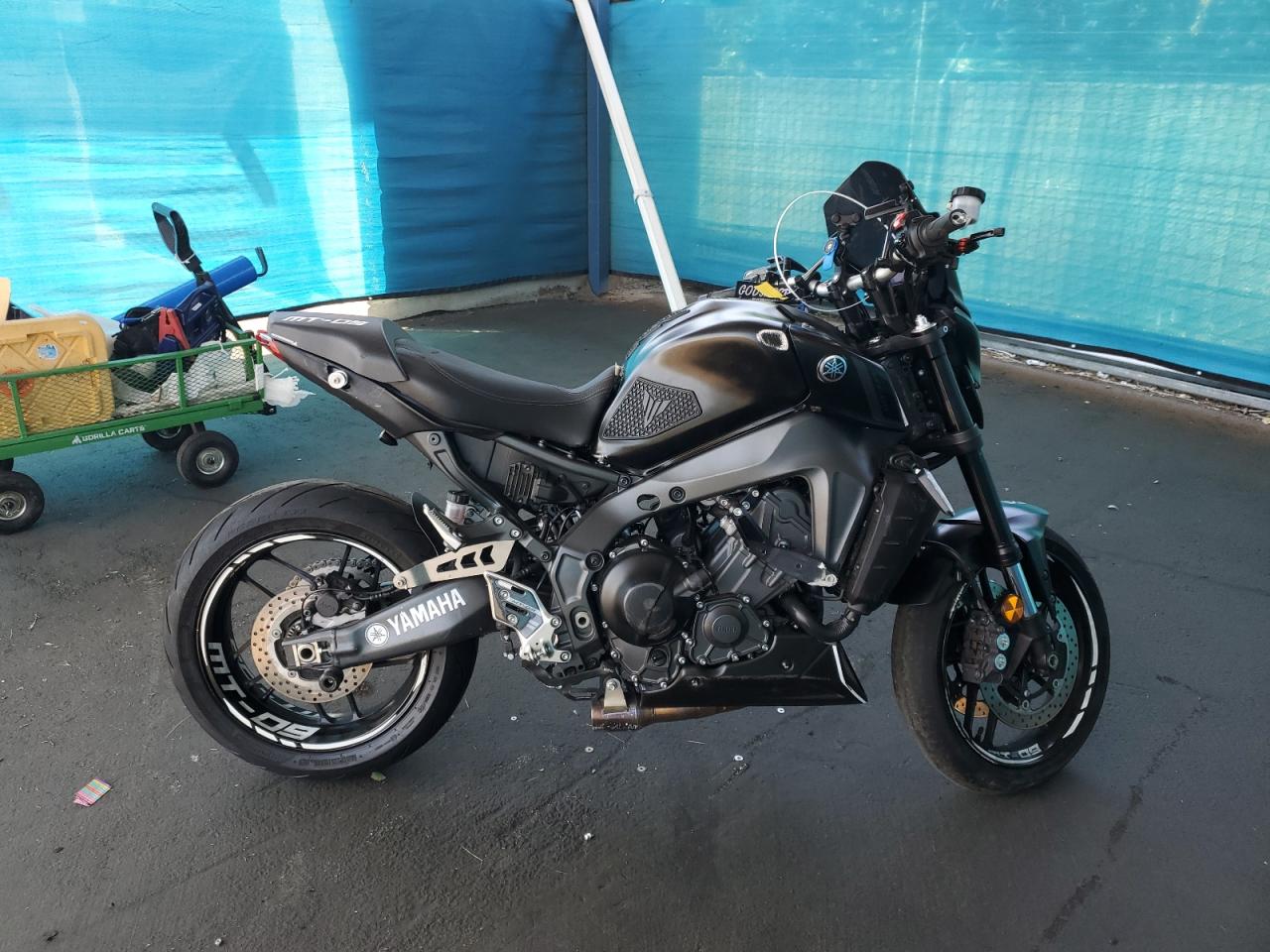 YAMAHA MT09 C   *JYARN71Y9NA000582*