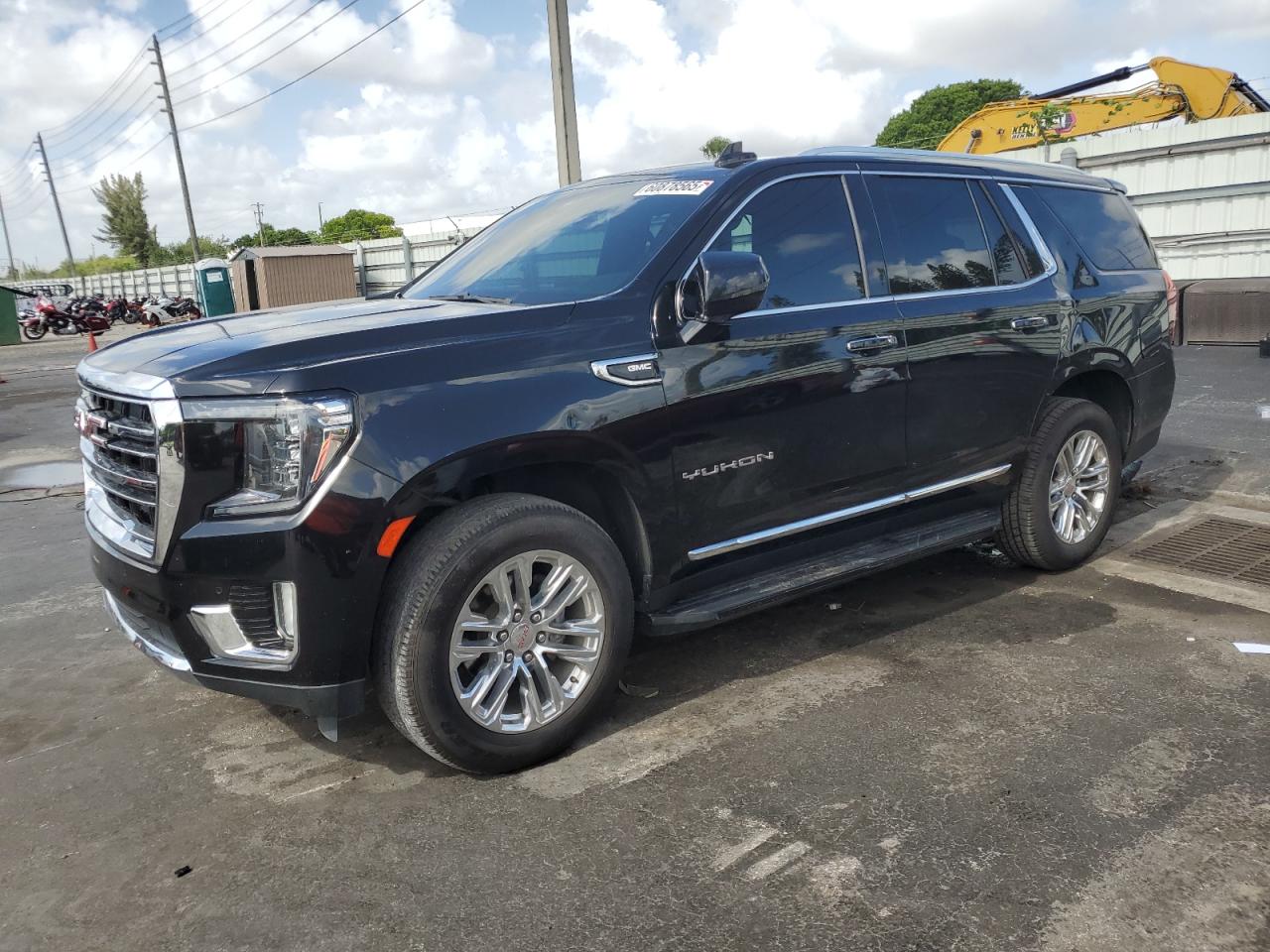 GMC YUKON SLT  *1GKS2BKD6MR256129*