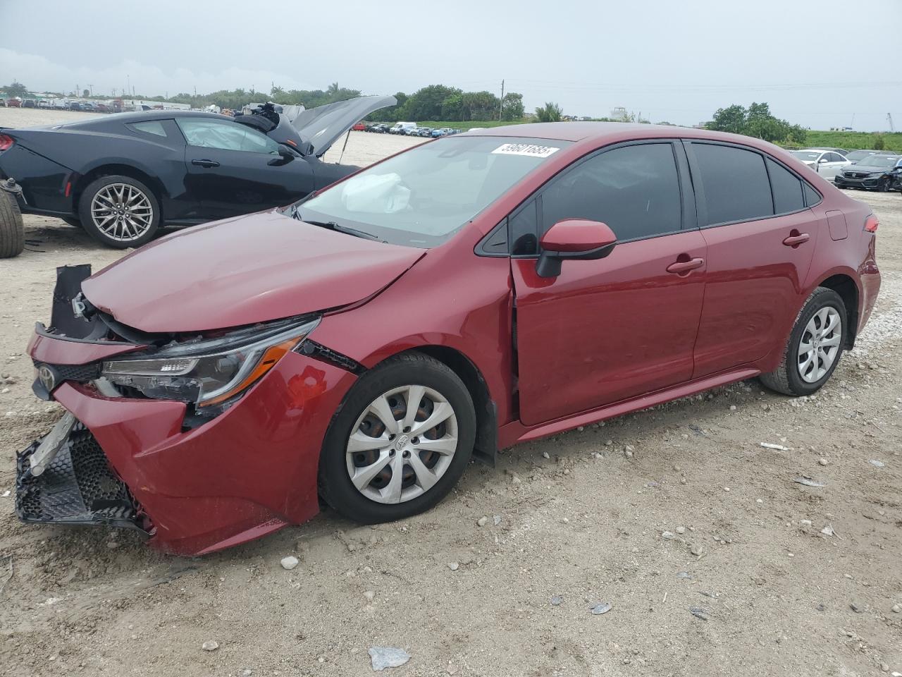 TOYOTA COROLLA LE  *JTDEPMAE4NJ213893*