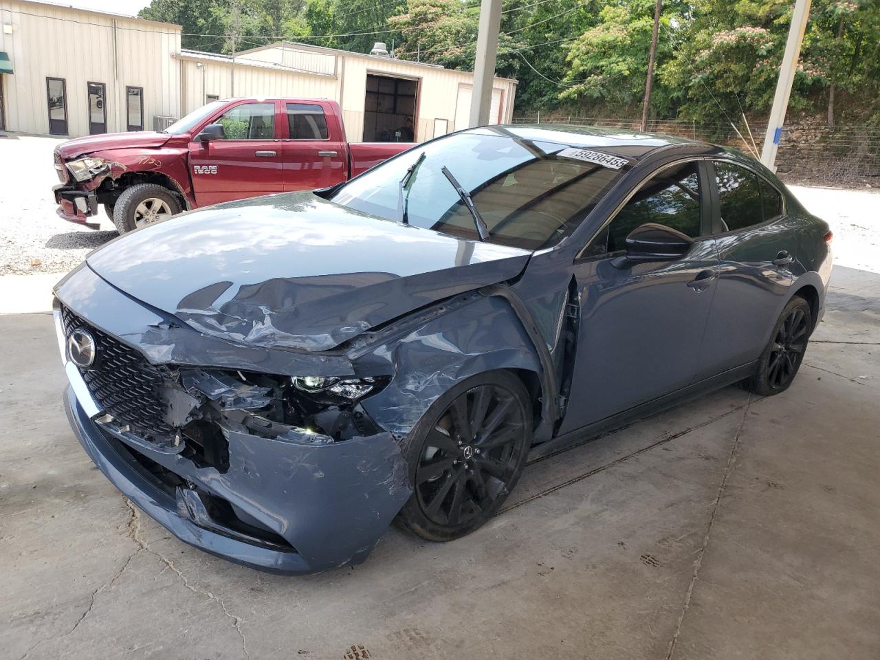 MAZDA 3 PREFERRE  *3MZBPACL0NM318475*