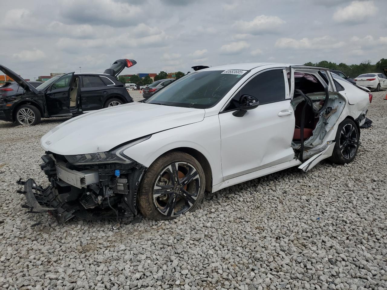 KIA K5 GT LINE  *5XXG64J26RG246471*