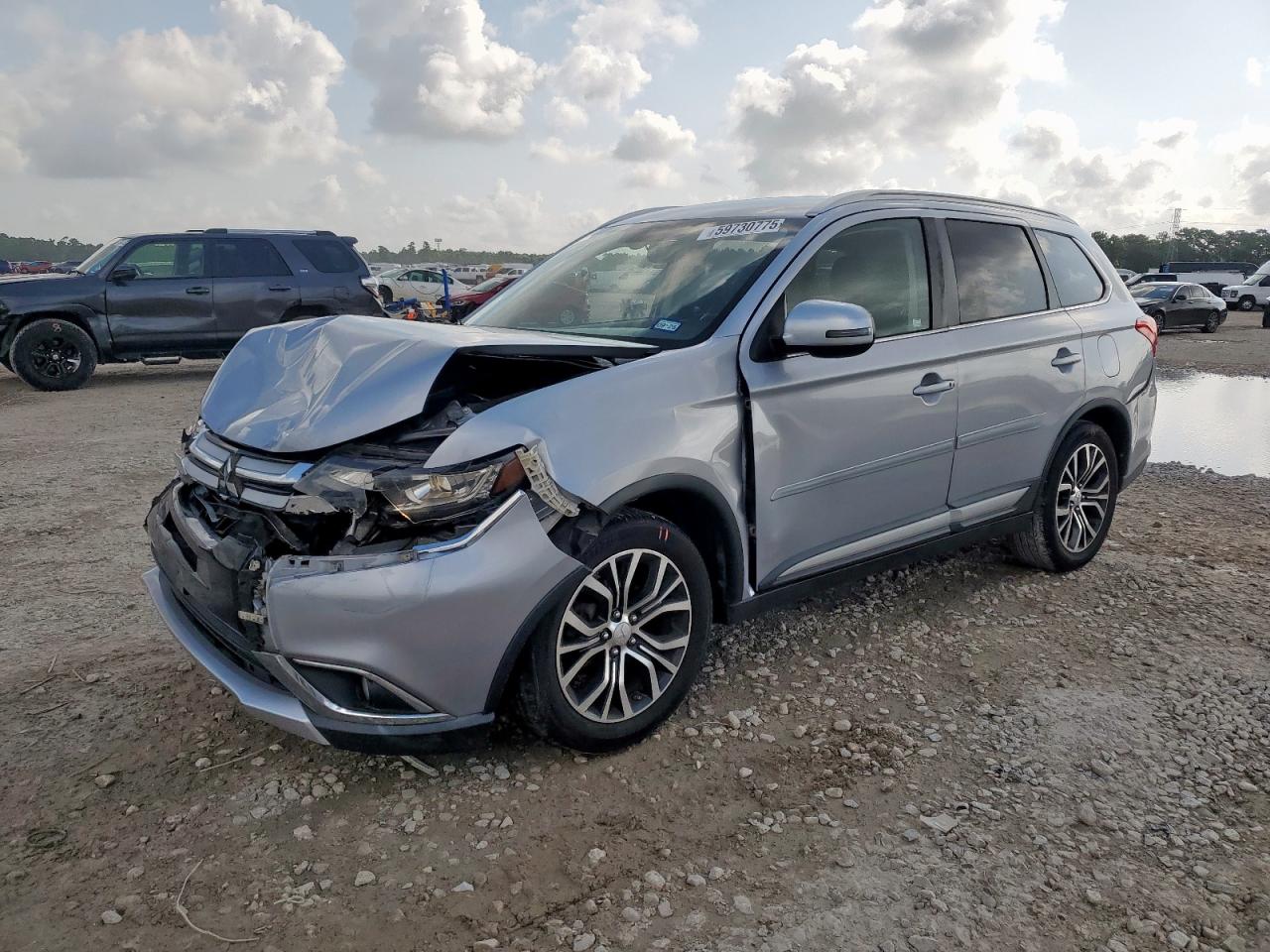 MITSUBISHI OUTLANDER   *JA4AD3A36HZ005448*