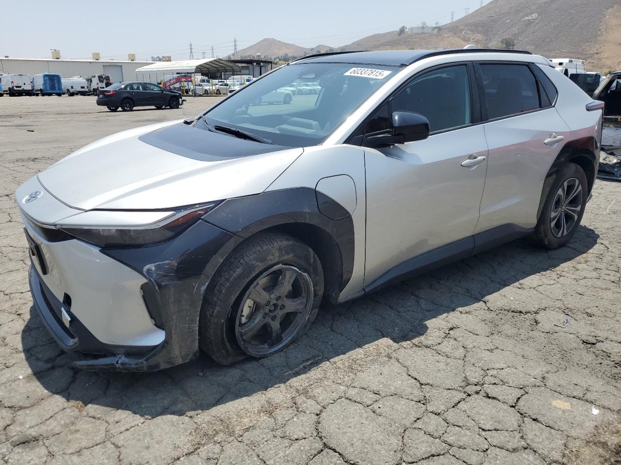 TOYOTA BZ4X XLE   *JTMAAAAA3PA027342*