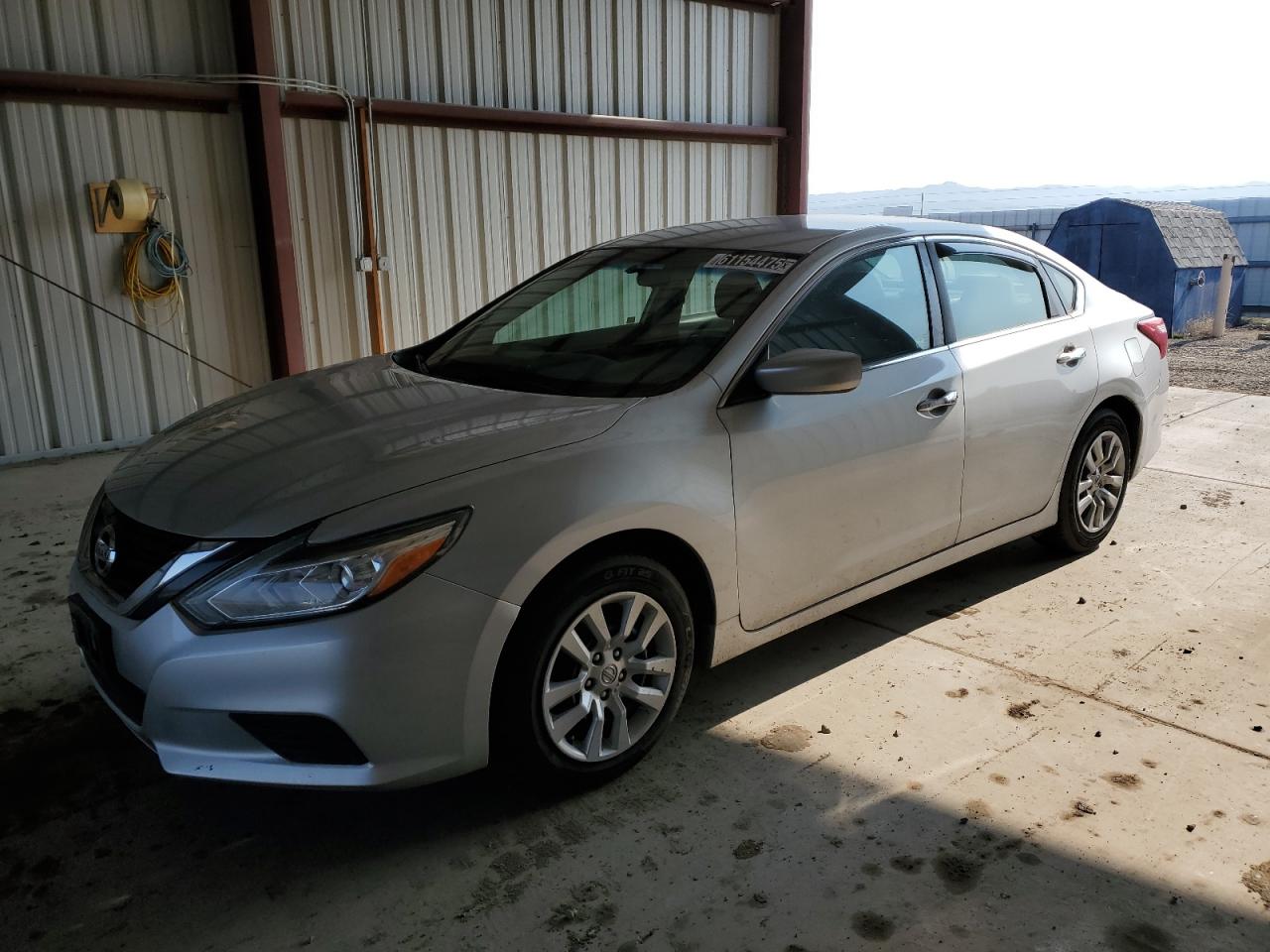 NISSAN ALTIMA 2.5  *1N4AL3AP4HN352916*