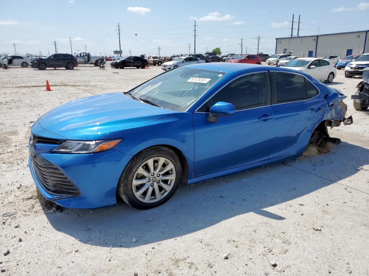 TOYOTA CAMRY LE  *4T1C11AK6LU390899*