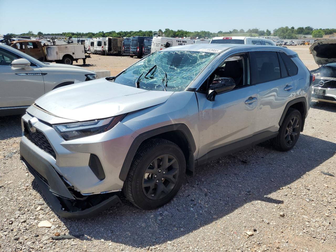 TOYOTA RAV4 LE  *2T3H1RFV7SC311514*