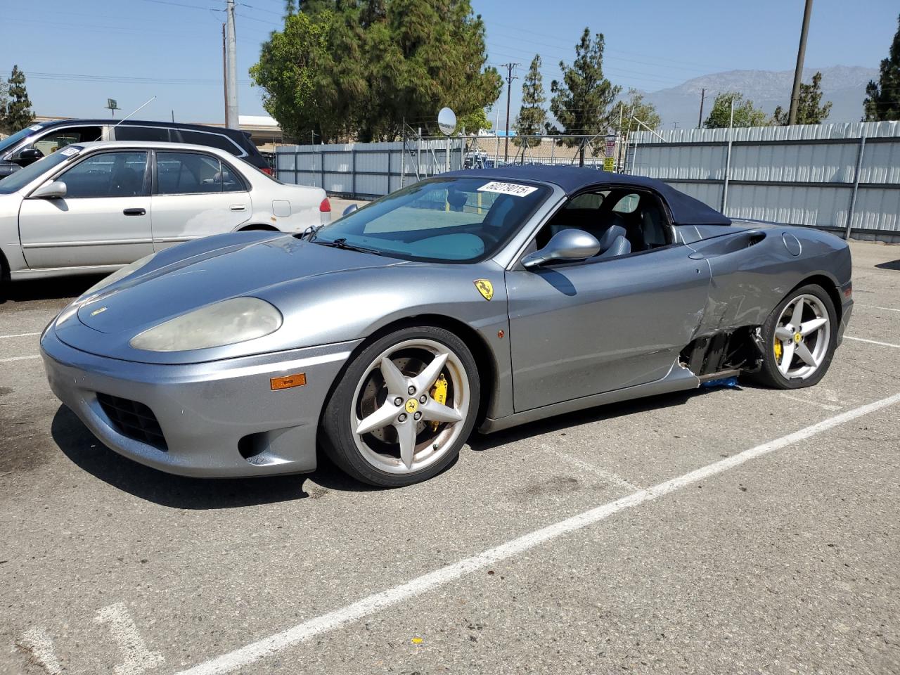 FERRARI 360 SPIDER  *ZFFYT53A810123897*