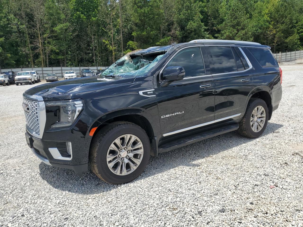 GMC YUKON DENA  *1GKS2DKLXNR243775*