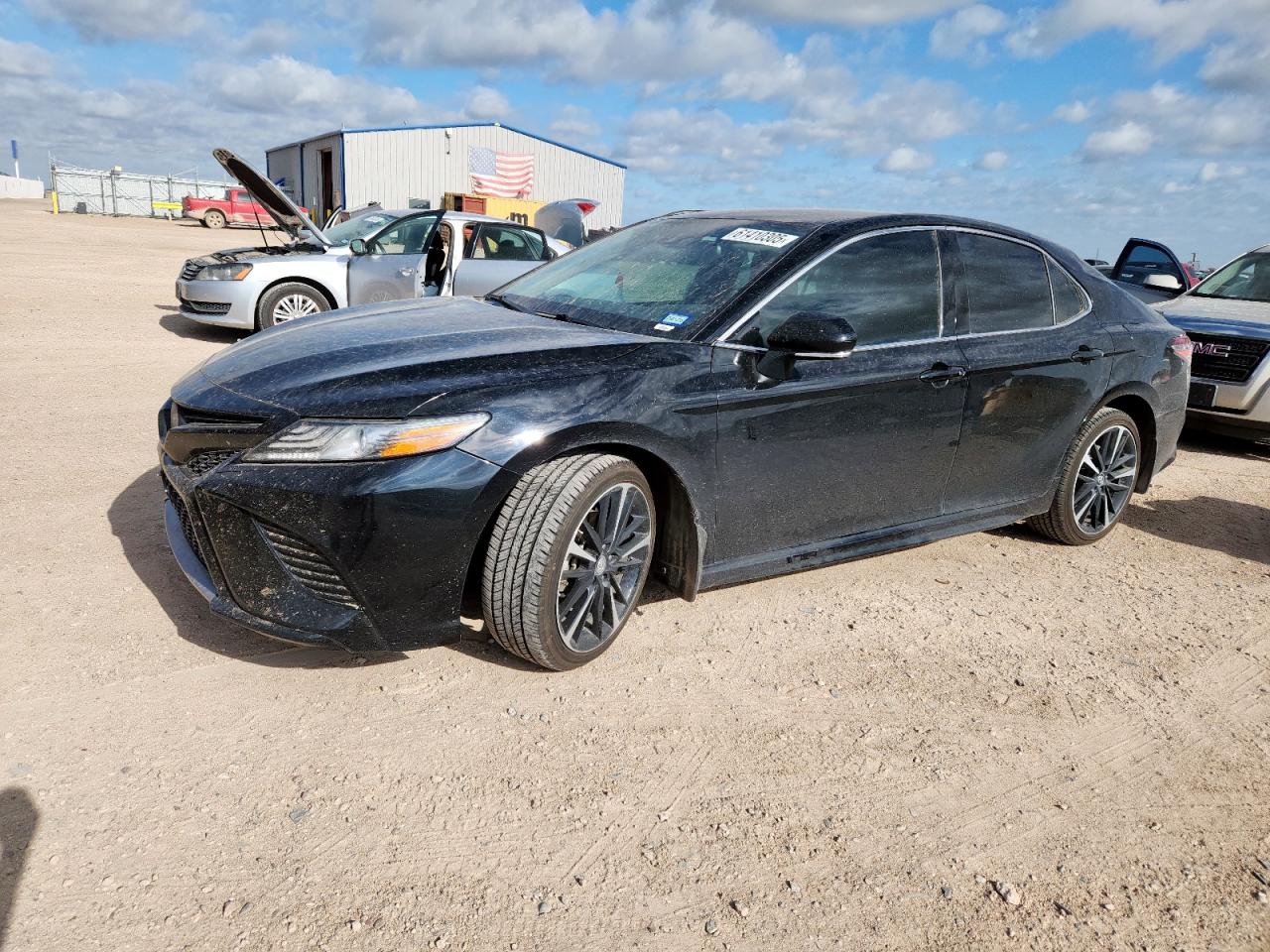 TOYOTA CAMRY XSE  *4T1B61HK2KU704646*