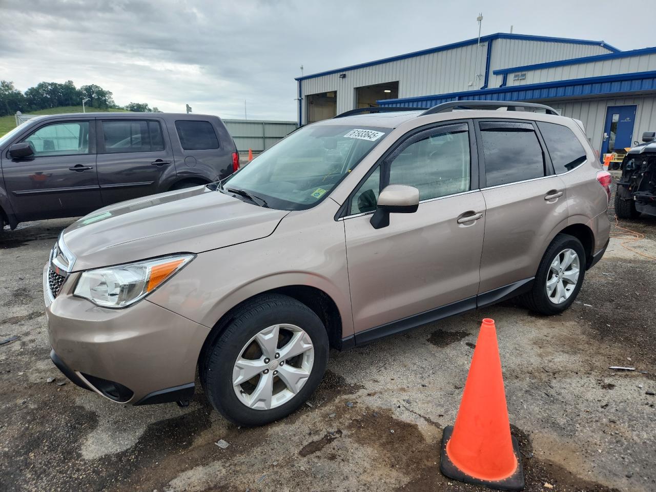 SUBARU FORESTER 2  *JF2SJAHC6GH428856*