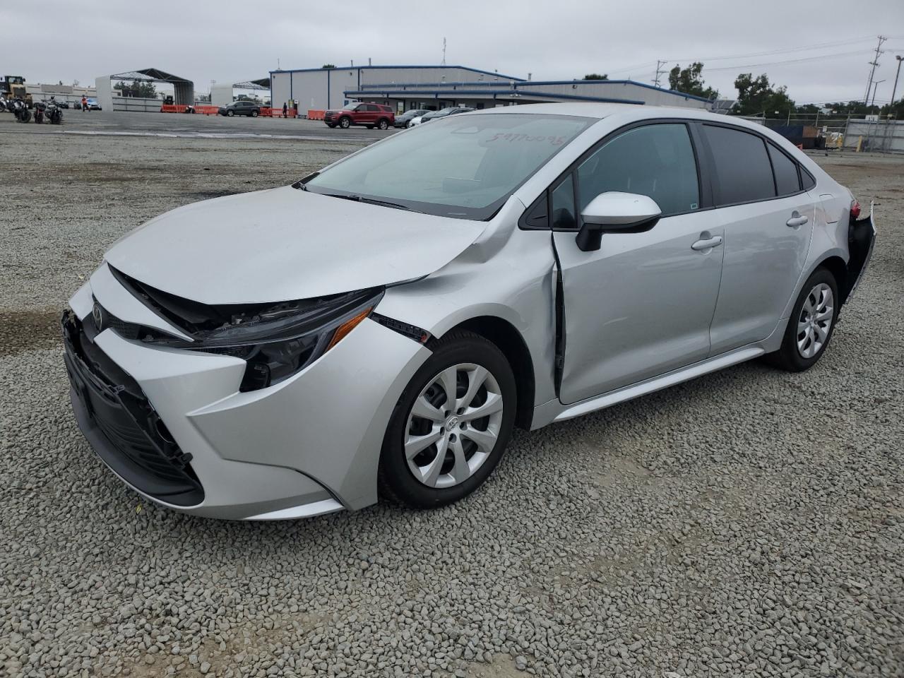 TOYOTA COROLLA LE  *5YFB4MDE5SP236906*