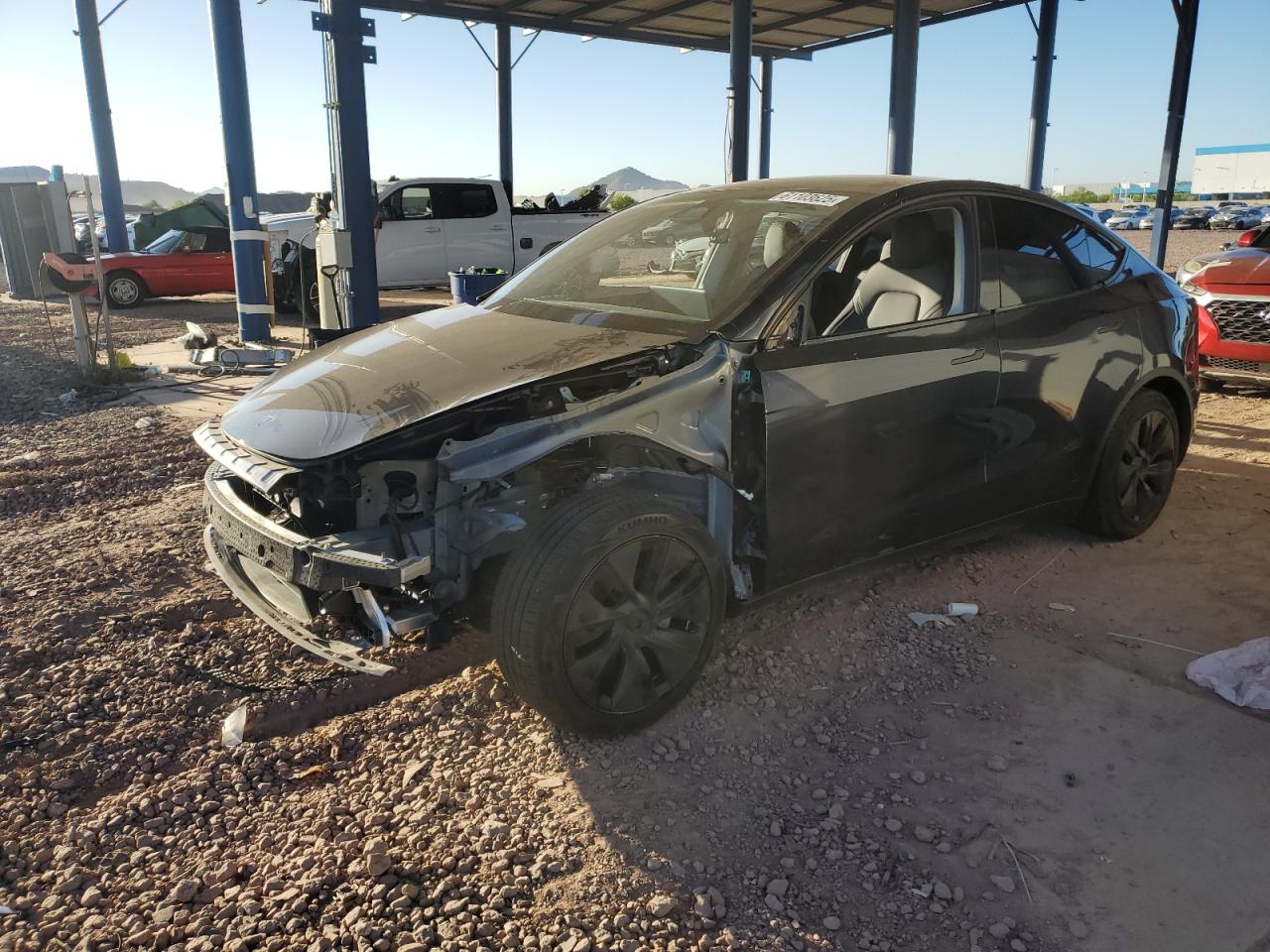 TESLA MODEL Y   *7SAYGDED9RF119930*