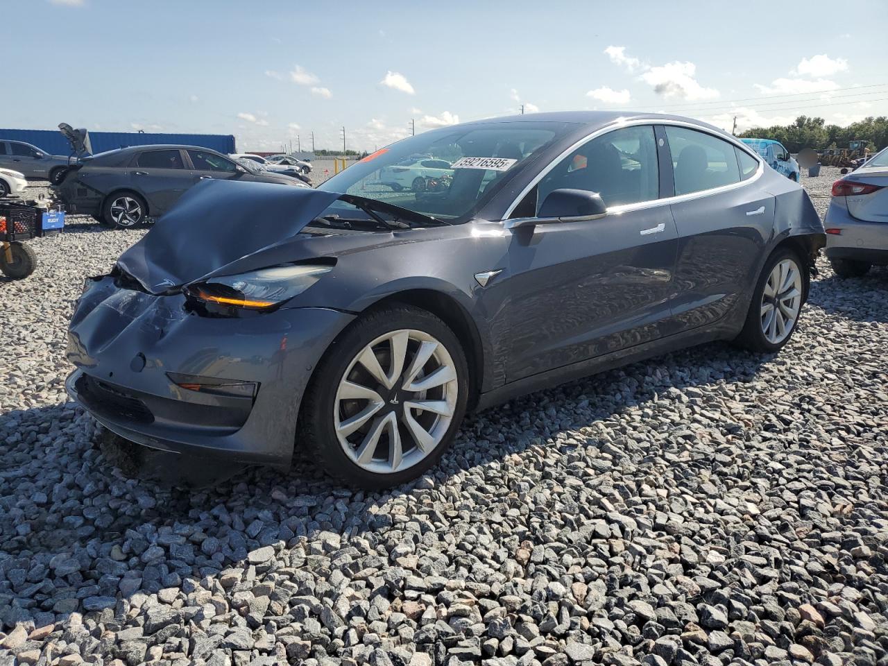 TESLA MODEL 3   *5YJ3E1EA4KF325650*