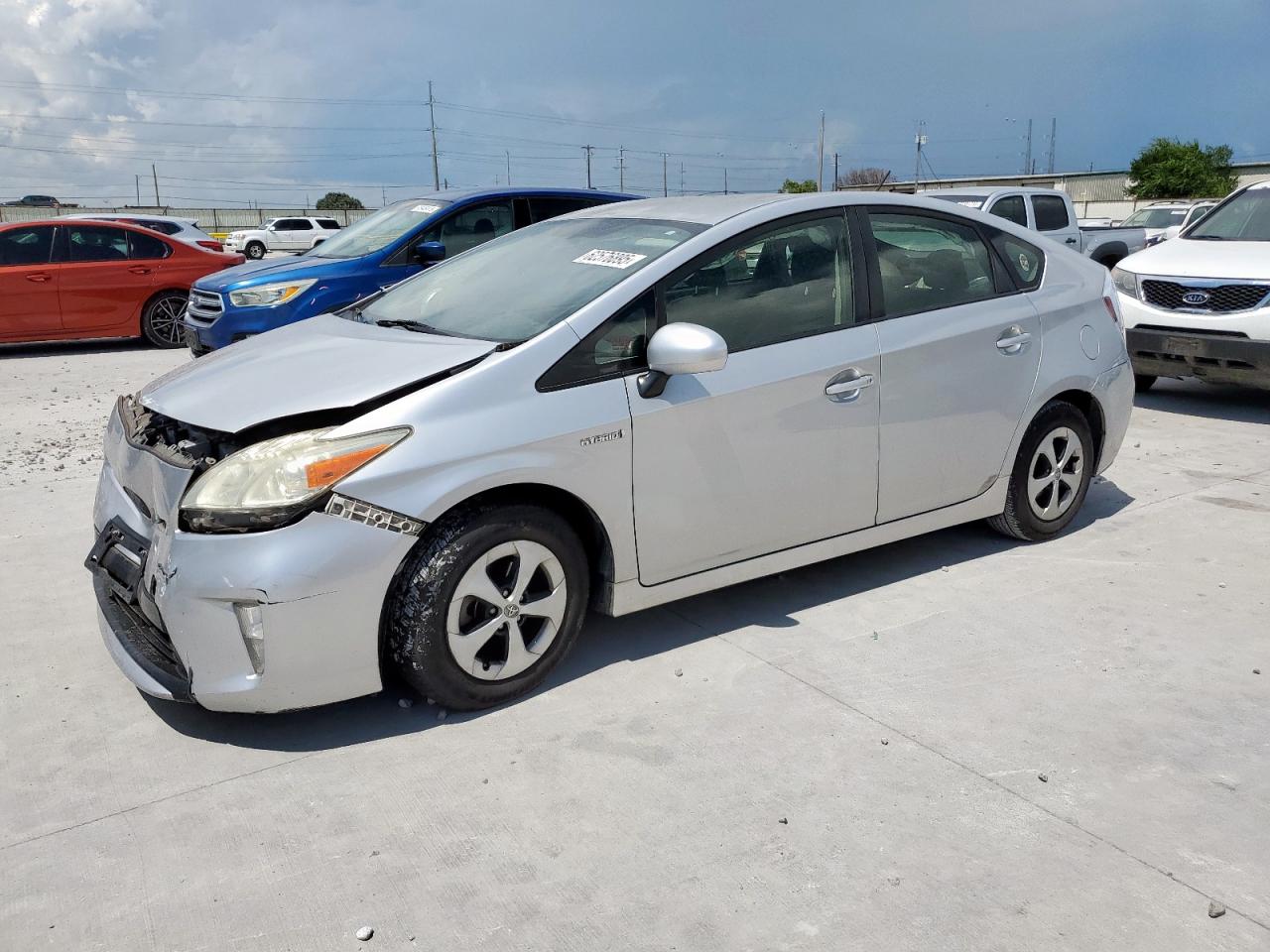 TOYOTA PRIUS   *JTDKN3DU3F1984014*