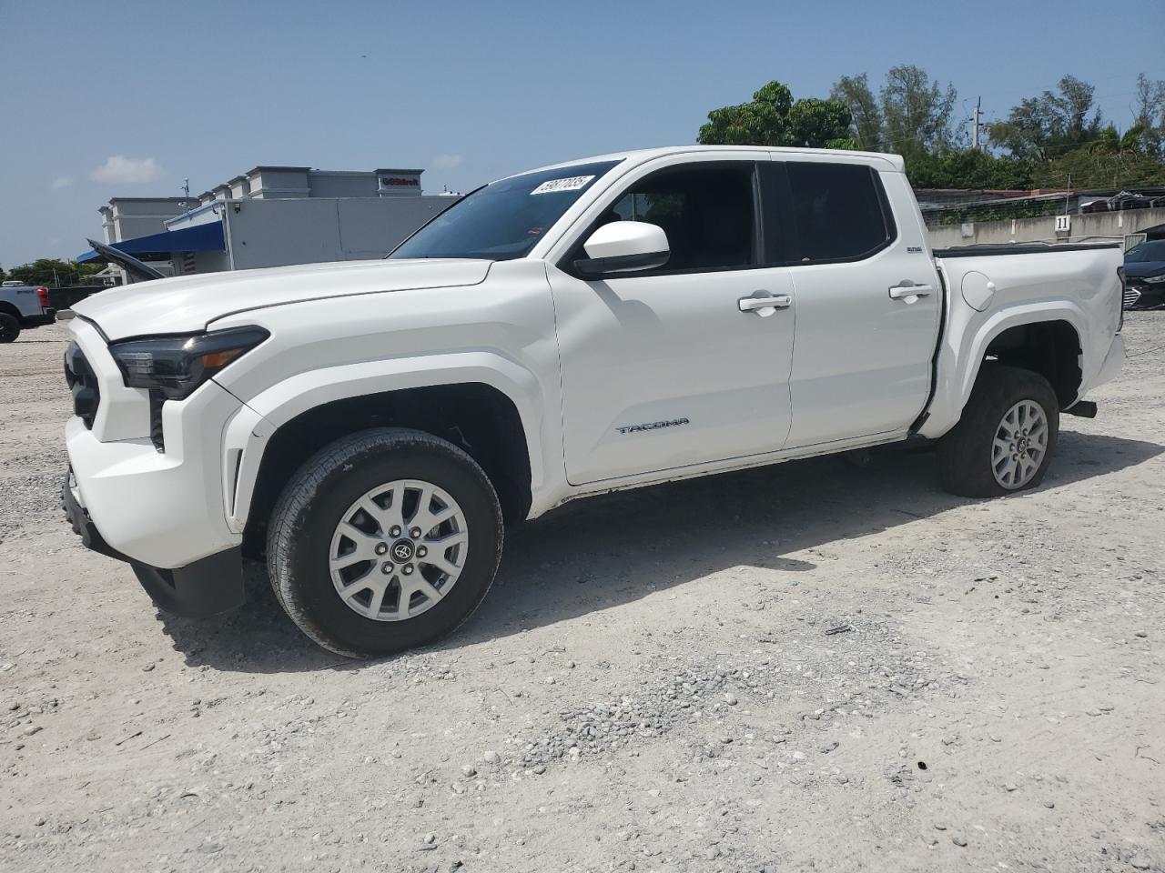 TOYOTA TACOMA DOU  *3TMKB5FN1RM022473*