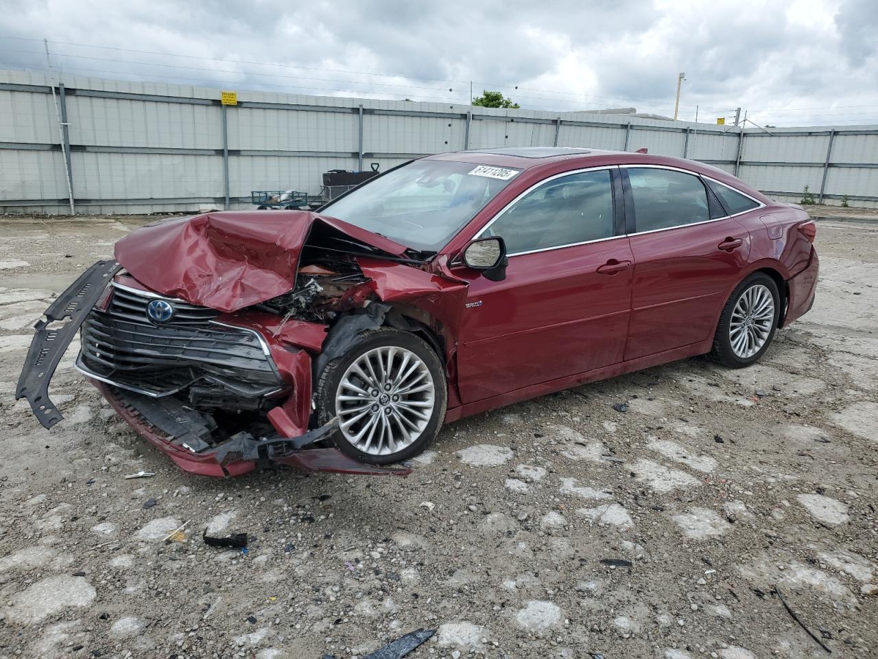 TOYOTA AVALON XLE  *4T1B21FB6KU010525*