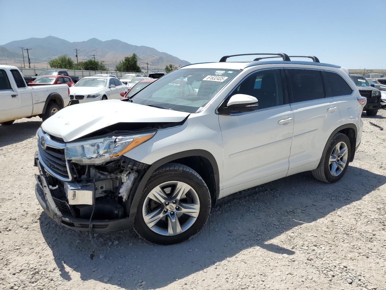TOYOTA HIGHLANDER   *5TDDKRFH5FS220155*