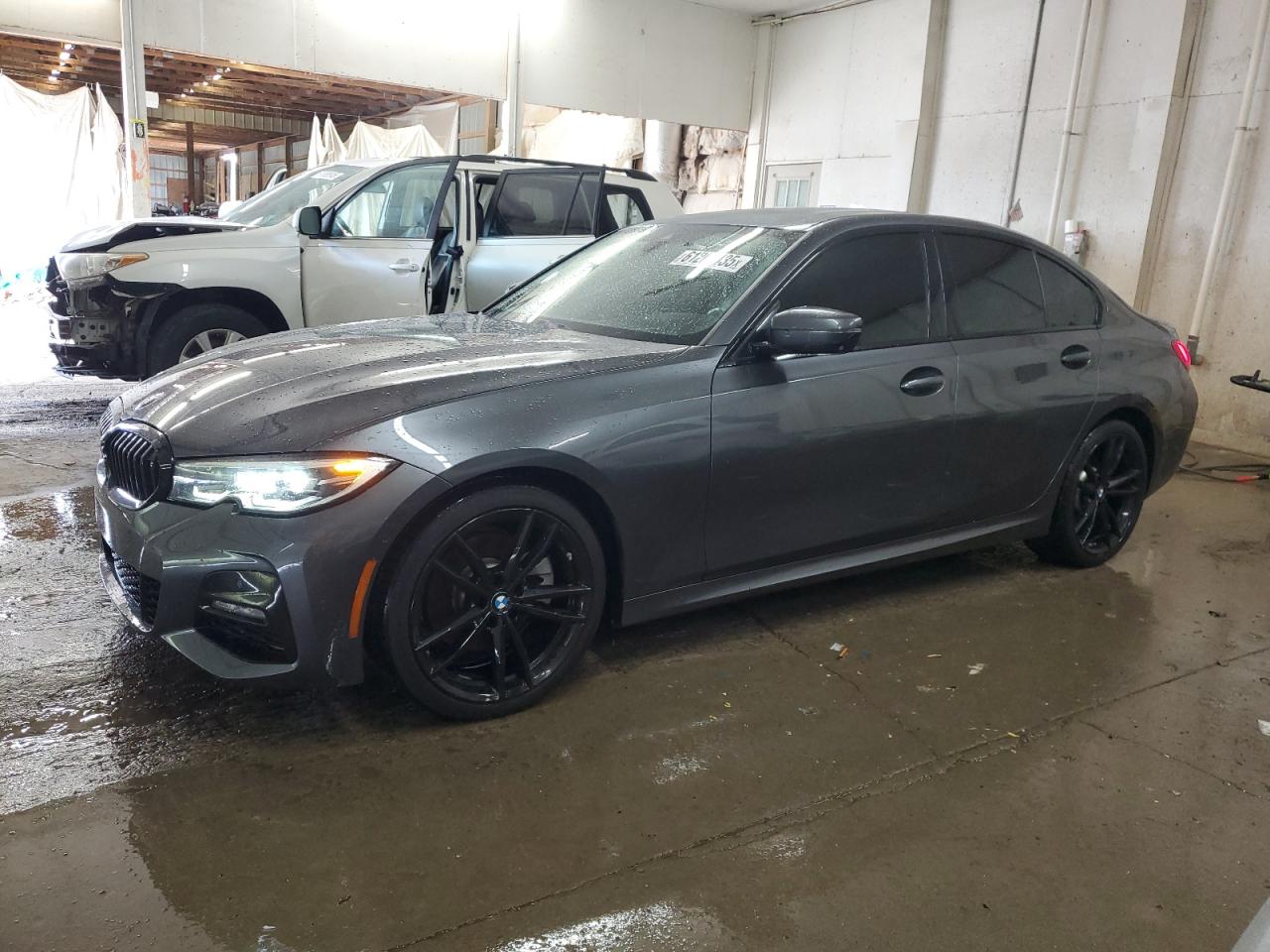 BMW 3 SERIES 330XI  *WBA5R7C57KAJ86027*