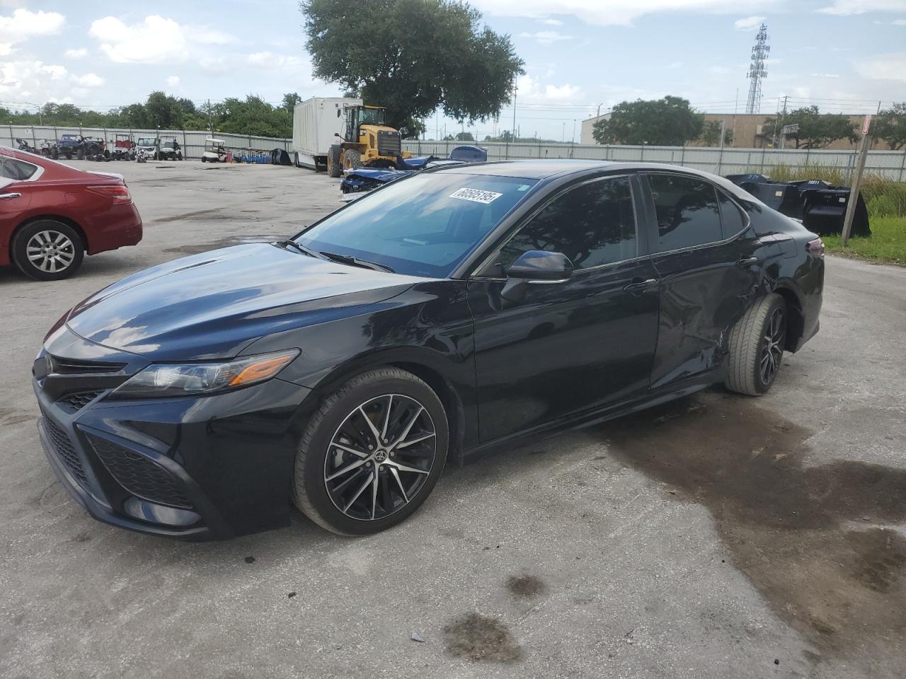 TOYOTA CAMRY SE  *4T1G11AK7NU030173*