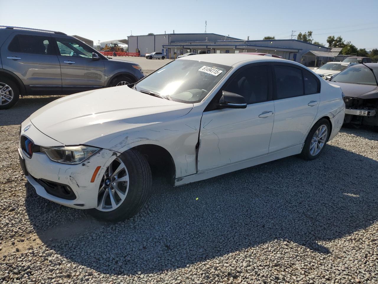 BMW 3 SERIES 320 I  *WBA8E1G31HNU17696*