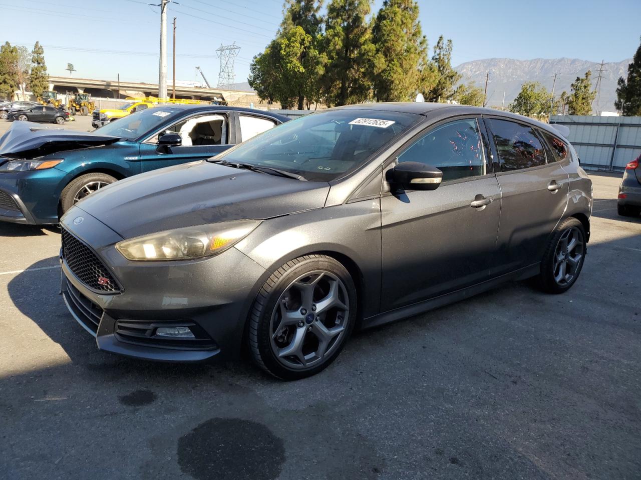 vehicle photo