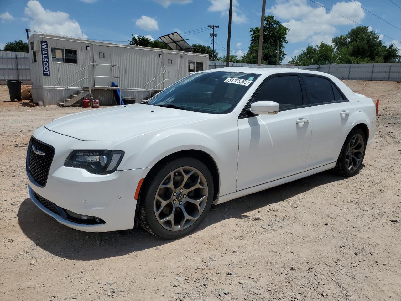 CHRYSLER 300 S  *2C3CCABT8GH311252*