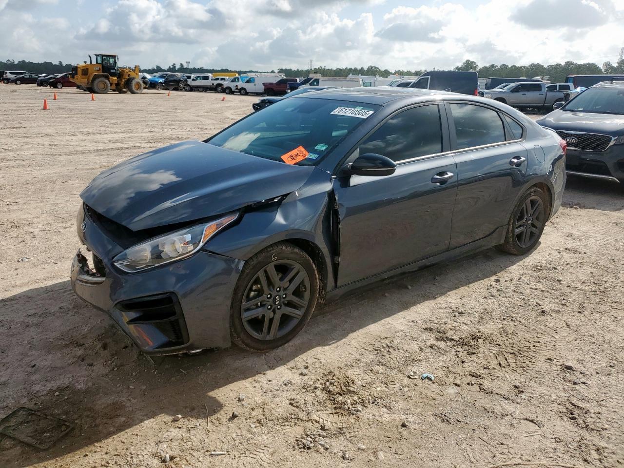 KIA FORTE GT L  *3KPF34ADXME297558*