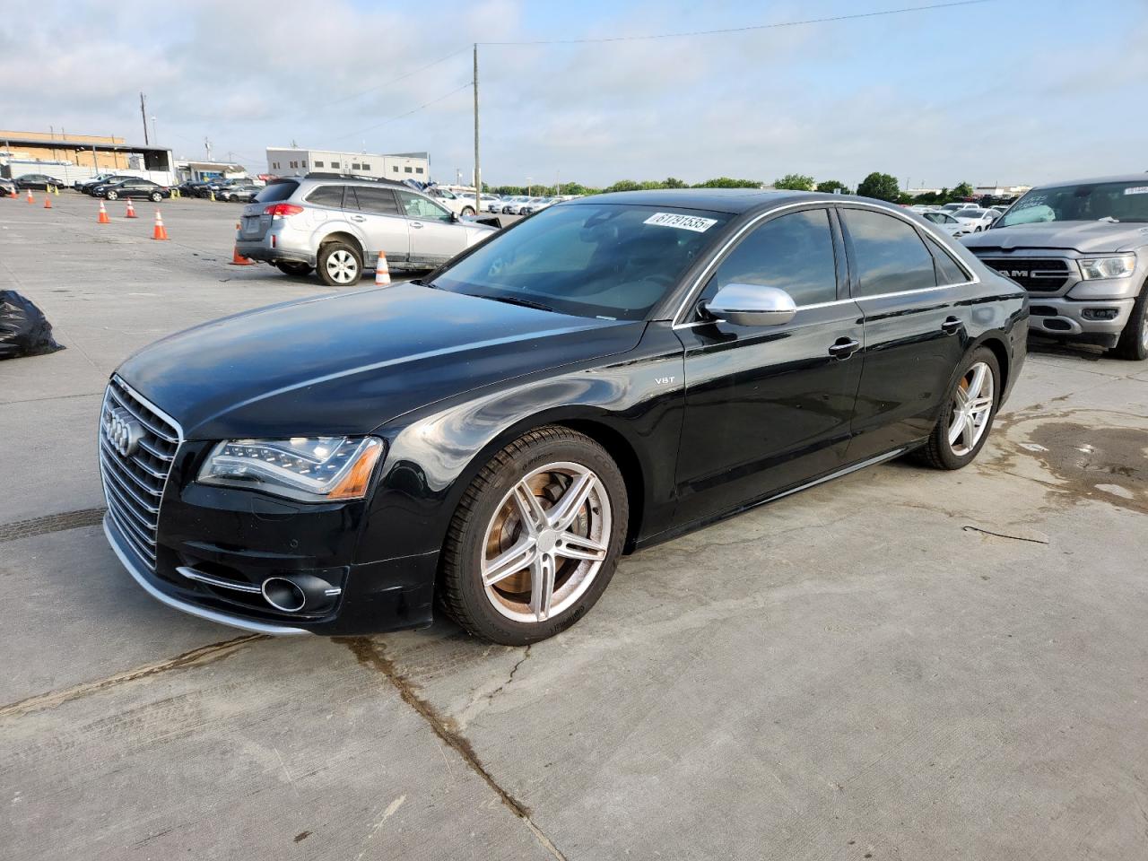 AUDI S8 QUATTRO  *WAUD2AFD6DN018102*