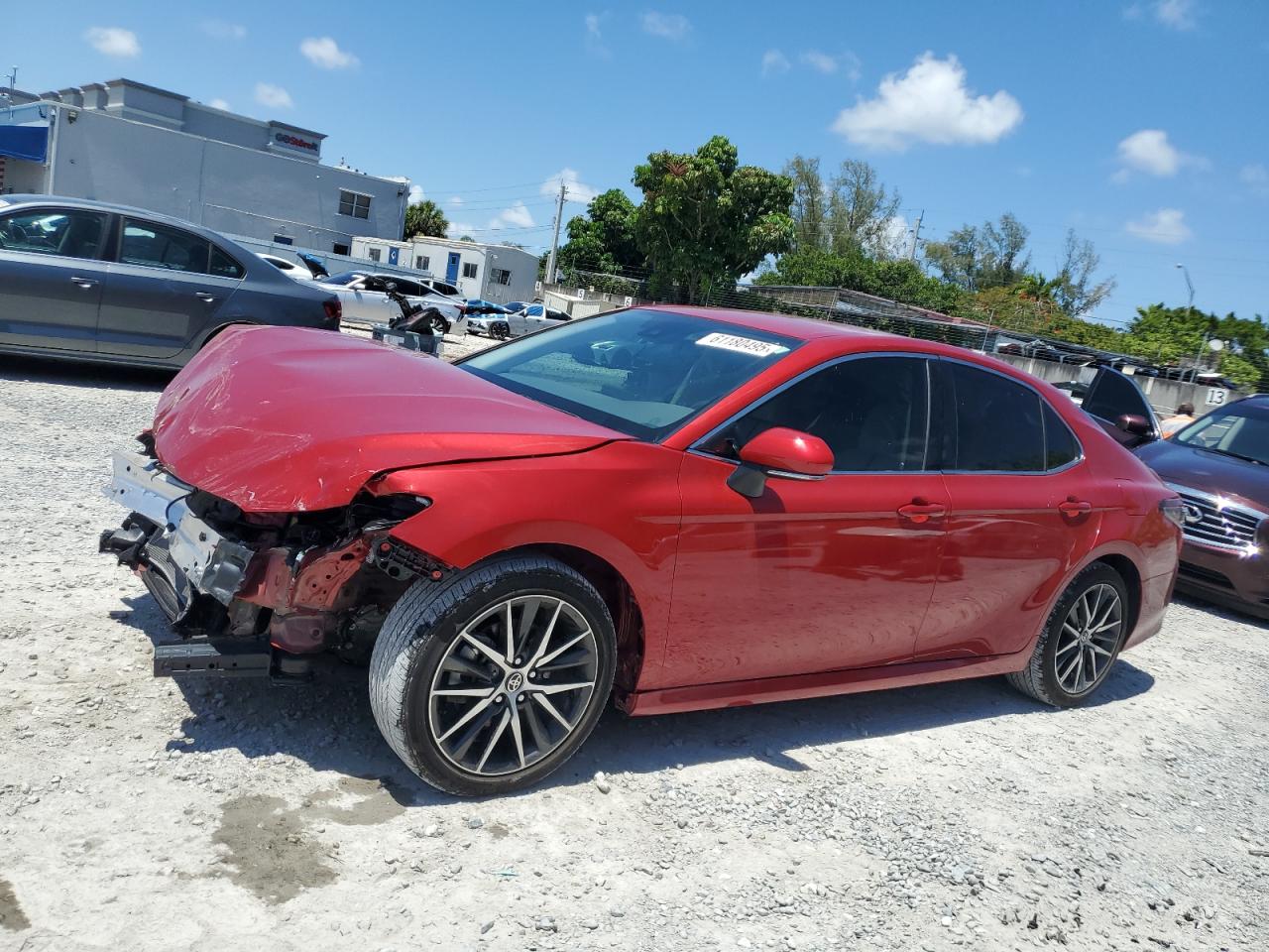 TOYOTA CAMRY XLE  *4T1F11AK2RU203860*