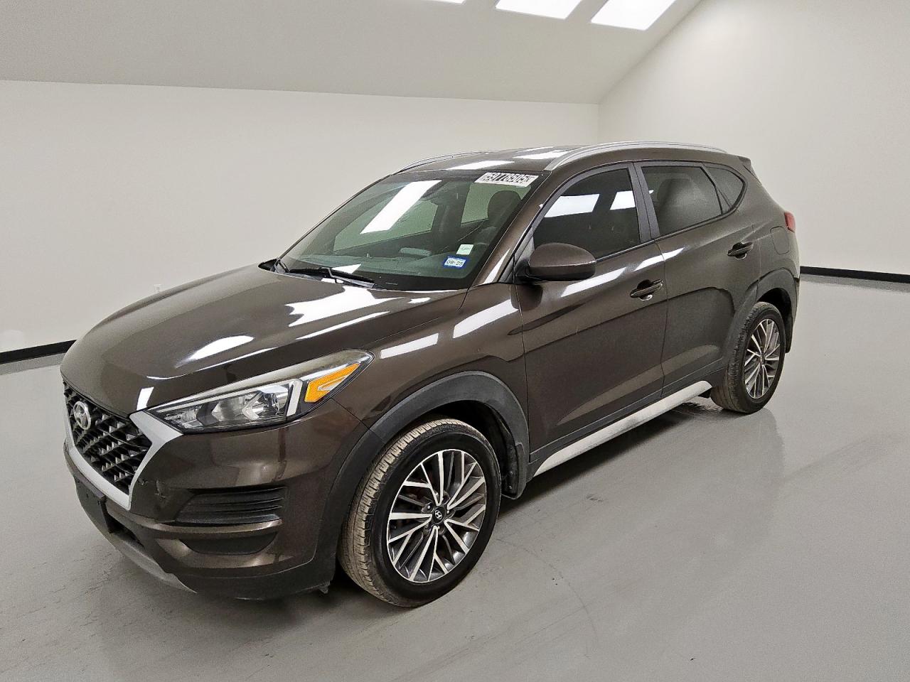 HYUNDAI TUCSON LIM  *KM8J33AL1LU121389*