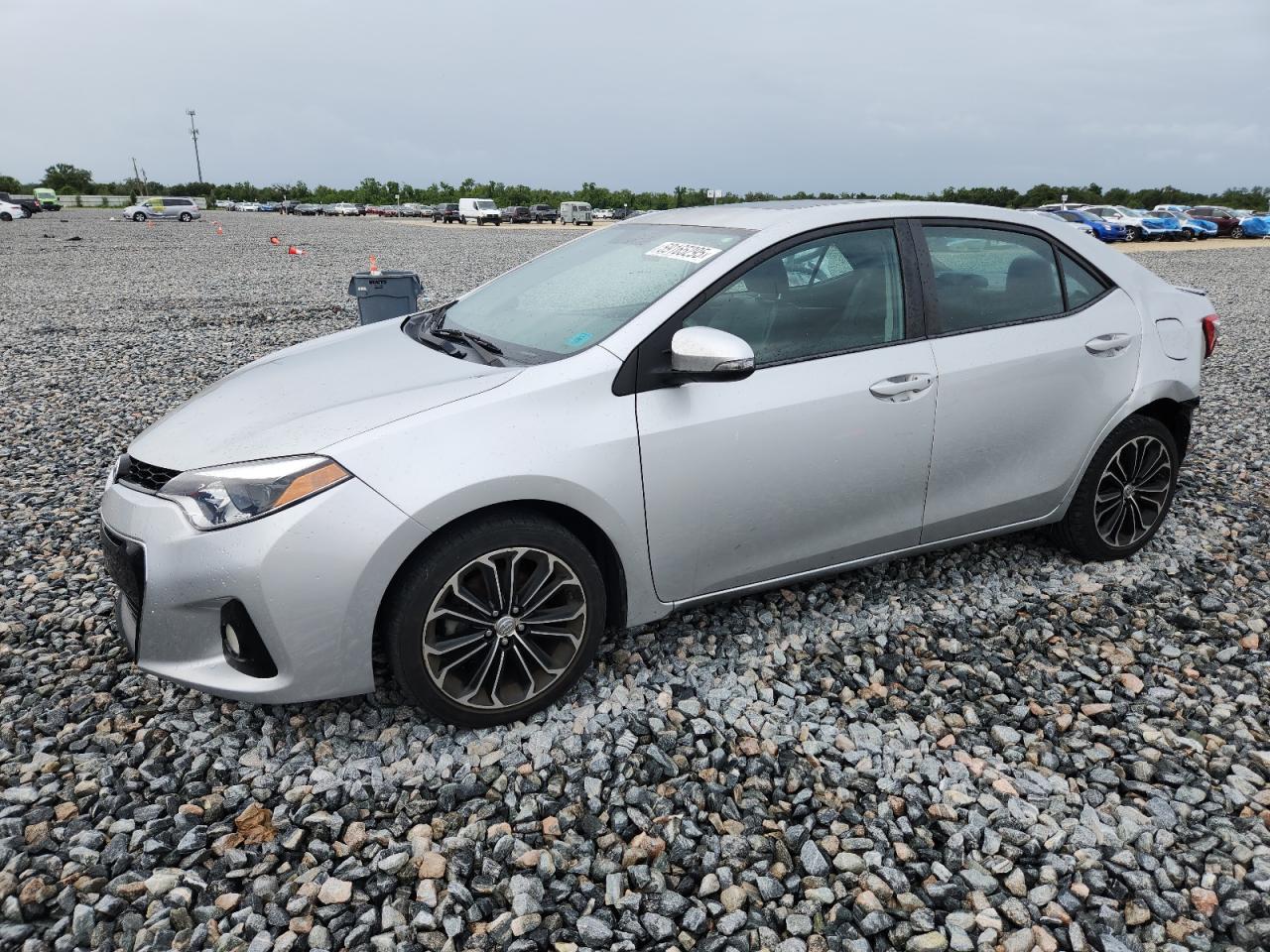 TOYOTA COROLLA L  *5YFBURHE4FP361540*