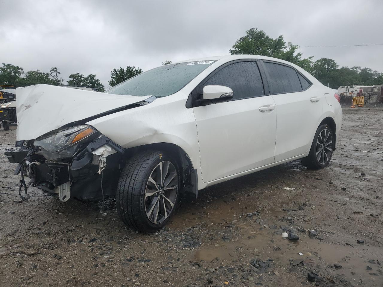 TOYOTA COROLLA L  *5YFBURHE0HP586024*