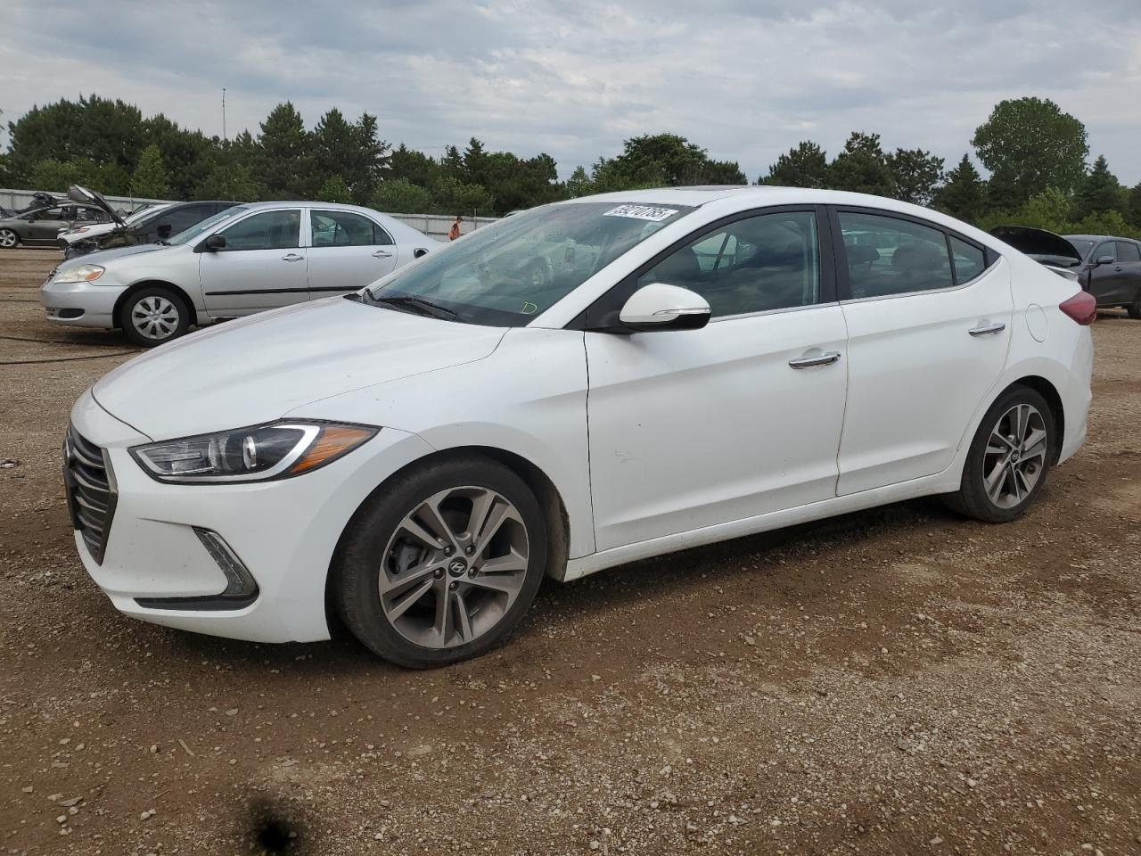 HYUNDAI ELANTRA SE  *5NPD84LF5HH022270*