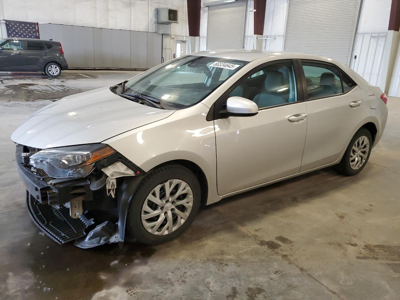 TOYOTA COROLLA L  *5YFBURHE0HP661904*