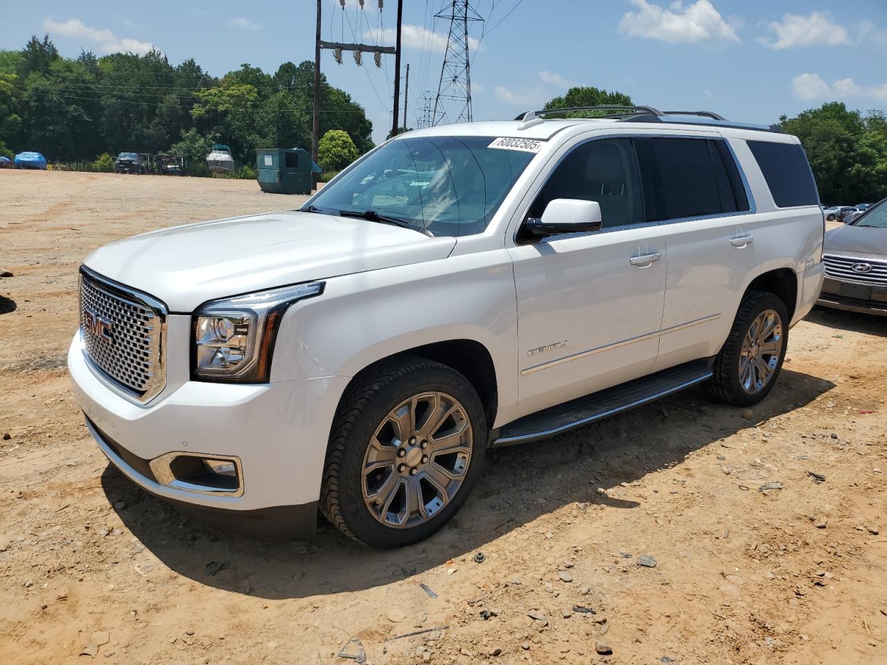 GMC YUKON DENA  *1GKS2CKJ6HR193308*