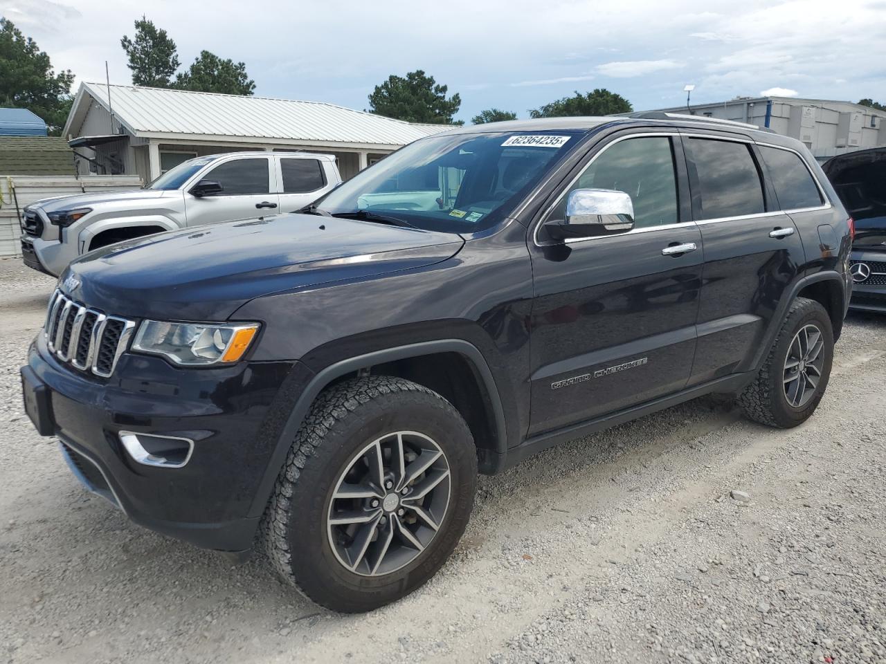 JEEP GRAND CHER   *1C4RJFBG4JC403674*