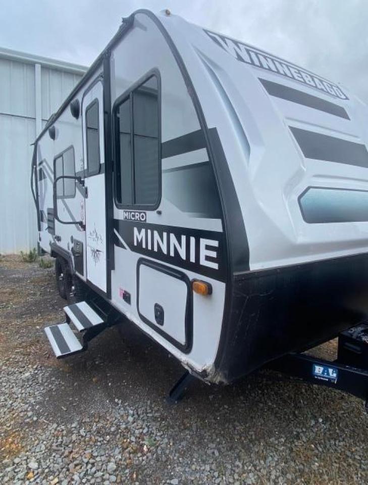 WINNEBAGO MICROINNIE  *54CTM2J25R3077620*