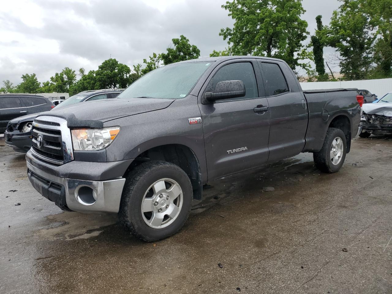 TOYOTA TUNDRA DOU  *5TFUW5F13CX221830*