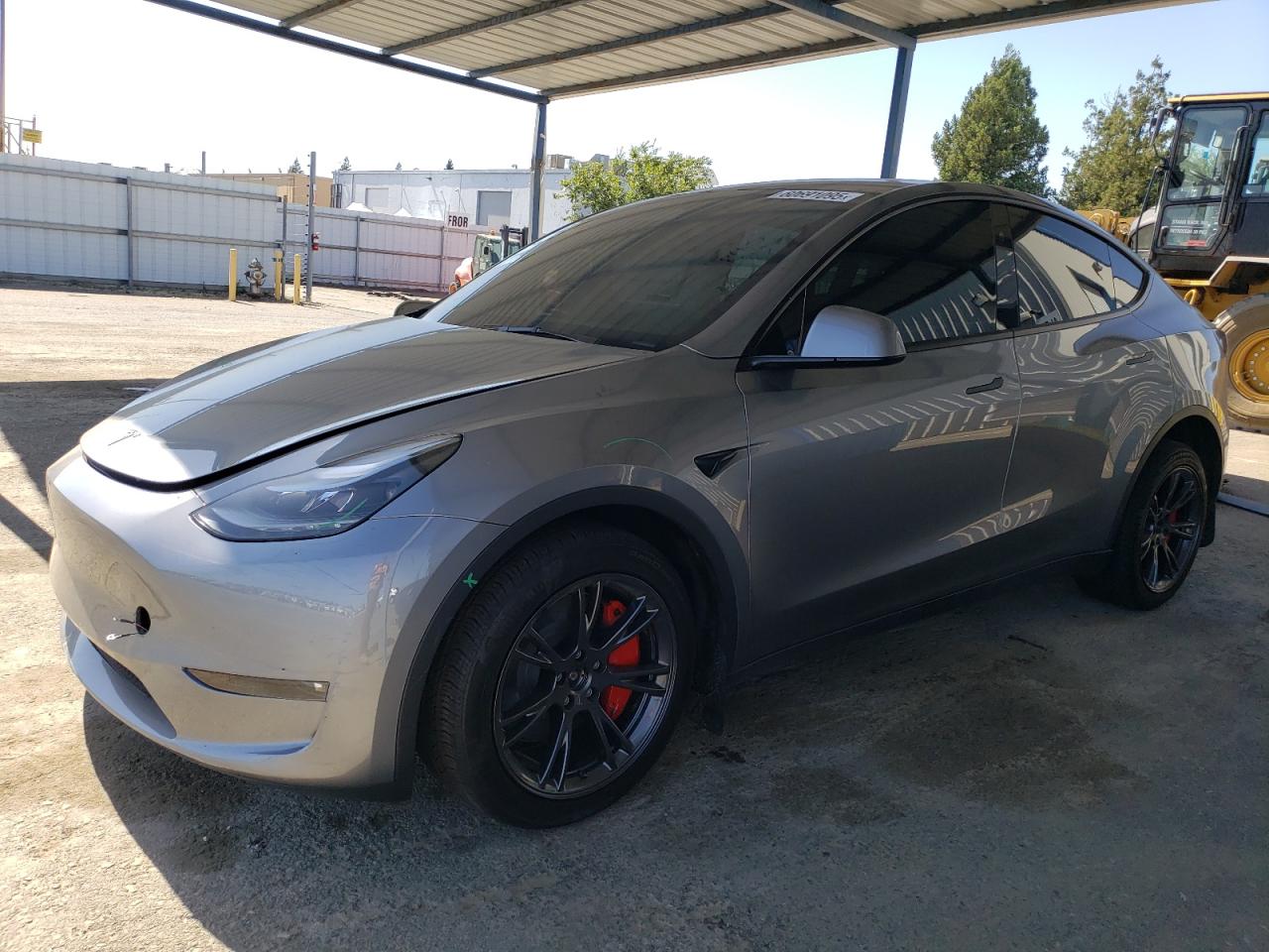 TESLA MODEL Y   *7SAYGDEE9SF240505*