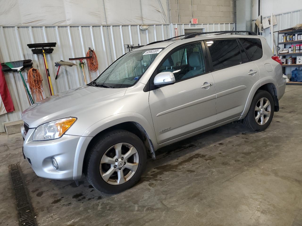 TOYOTA RAV4 LIMIT  *2T3DF4DV5CW234633*