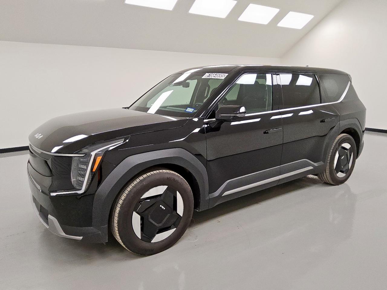 KIA EV9 LIGHT   *KNDAB5S17R6042015*