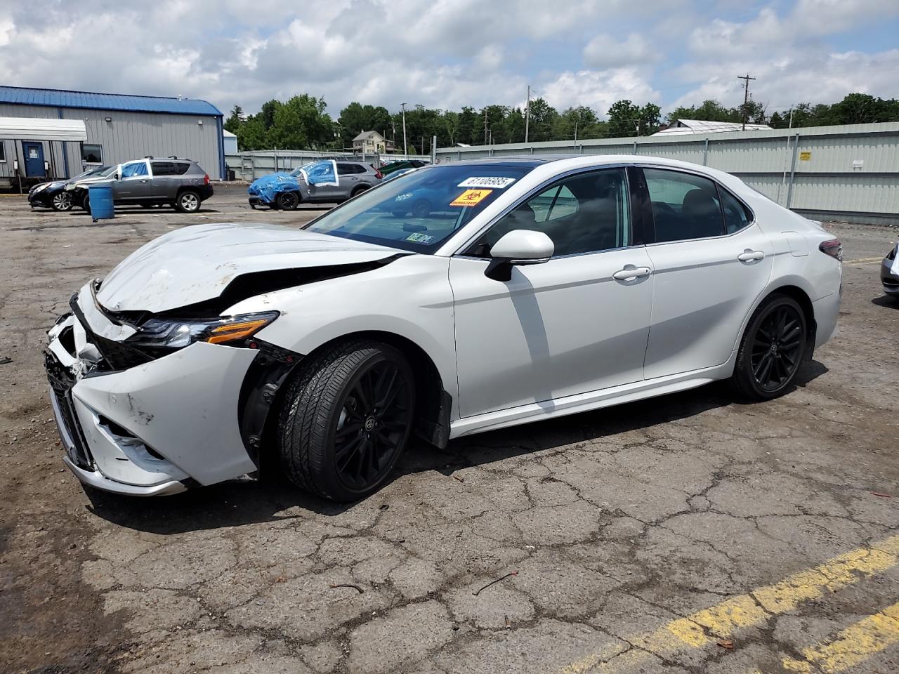 TOYOTA CAMRY TRD  *4T1KZ1AK1PU087846*