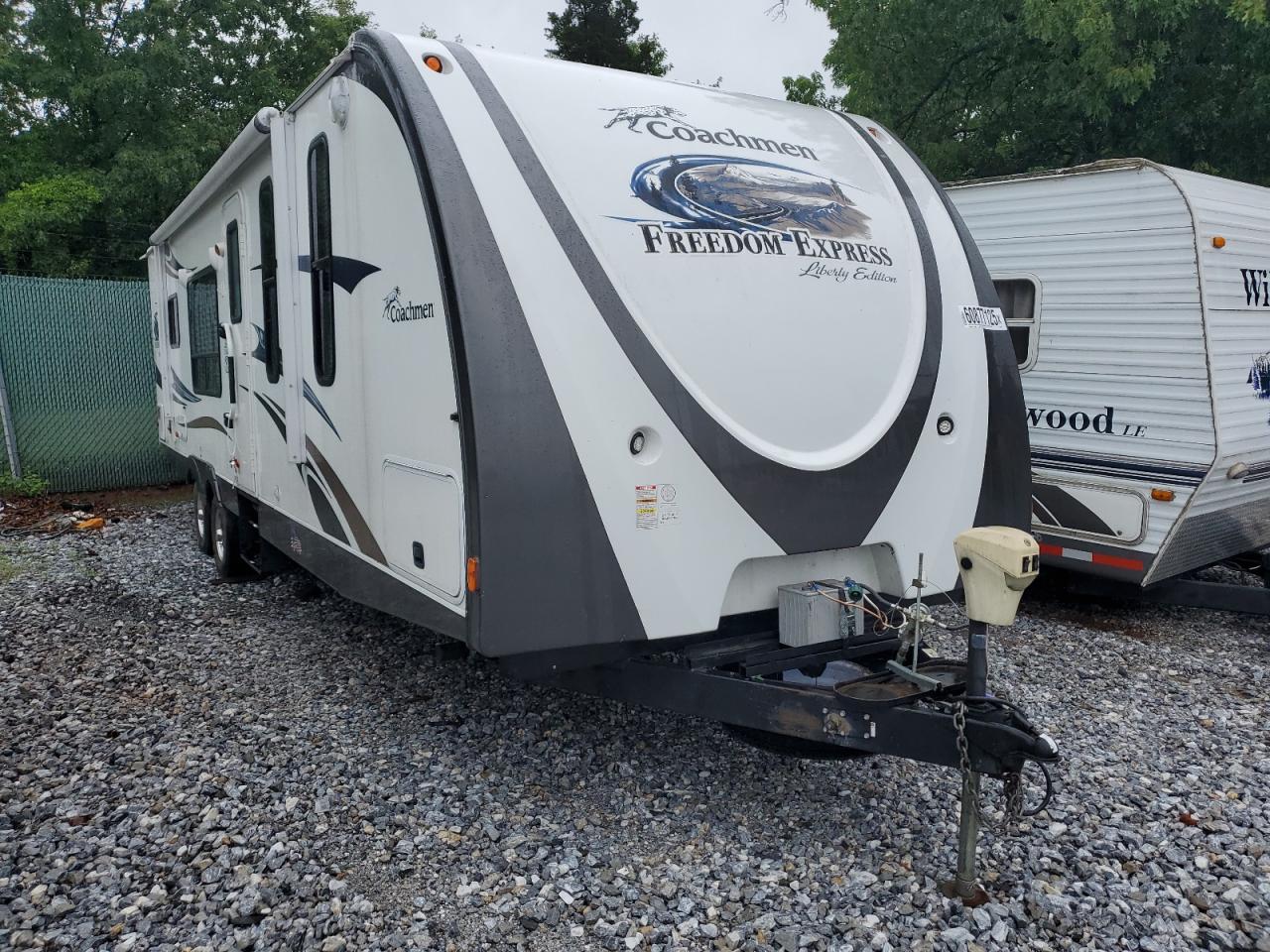 WILDWOOD FREEDOM   *5ZT2FEVB7DA008125*