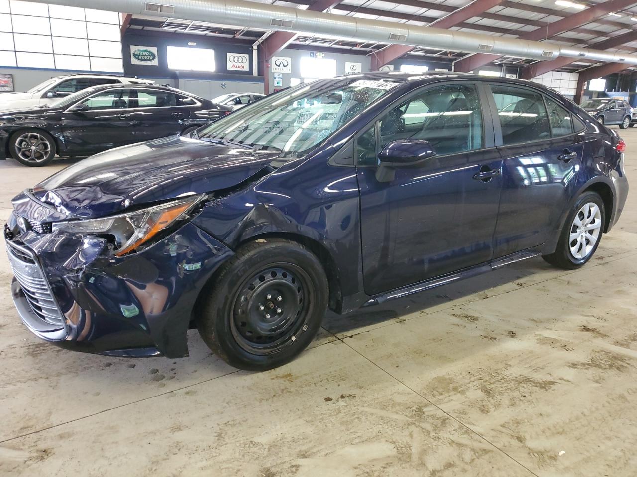 TOYOTA COROLLA LE  *5YFB4MDEXRP147276*