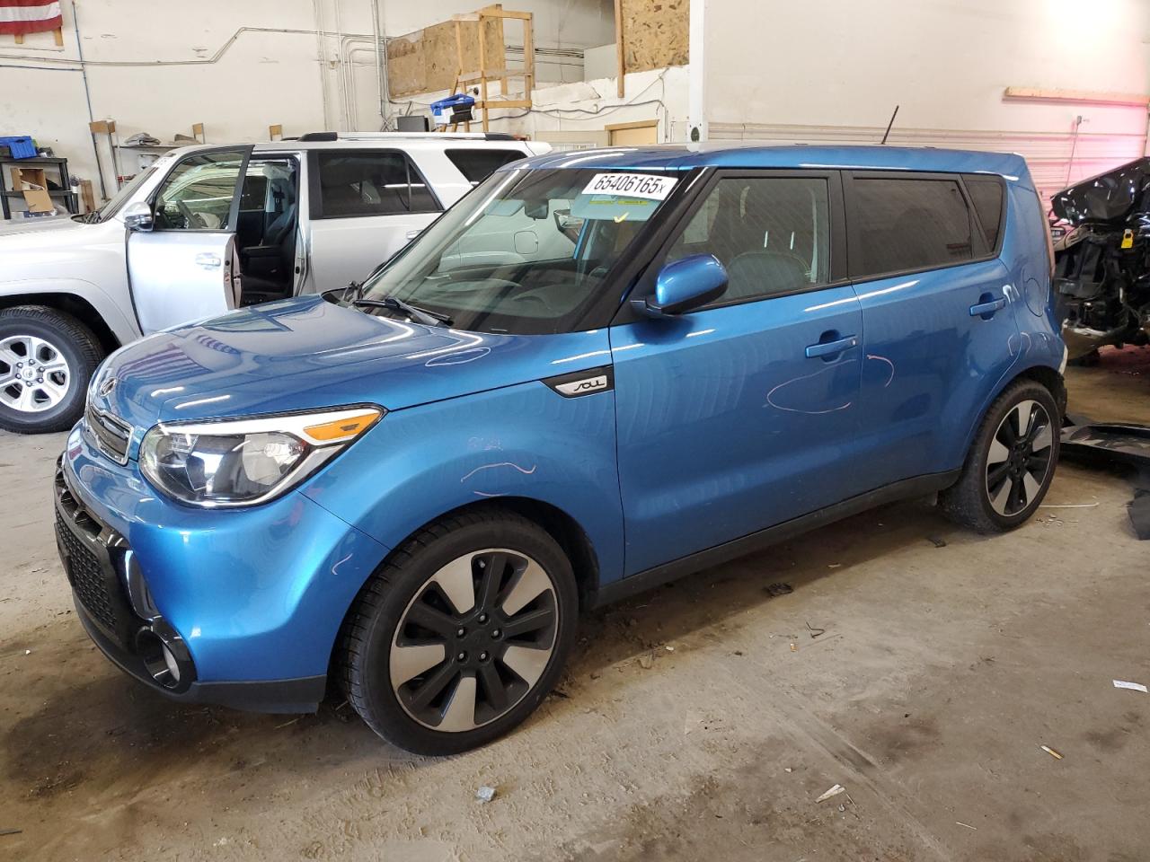 KIA SOUL +  *KNDJP3A58G7297483*