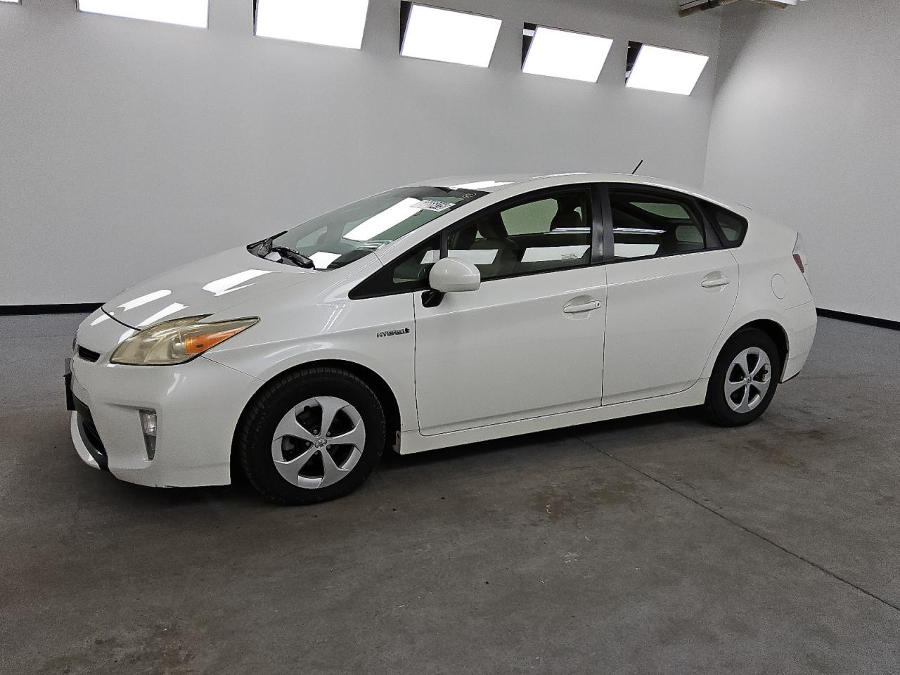 TOYOTA PRIUS   *JTDKN3DU3C5472371*