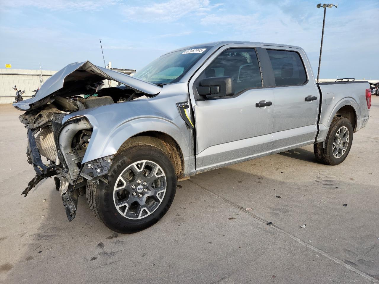 FORD F150 STX   *1FTEW2KP7RKF38173*