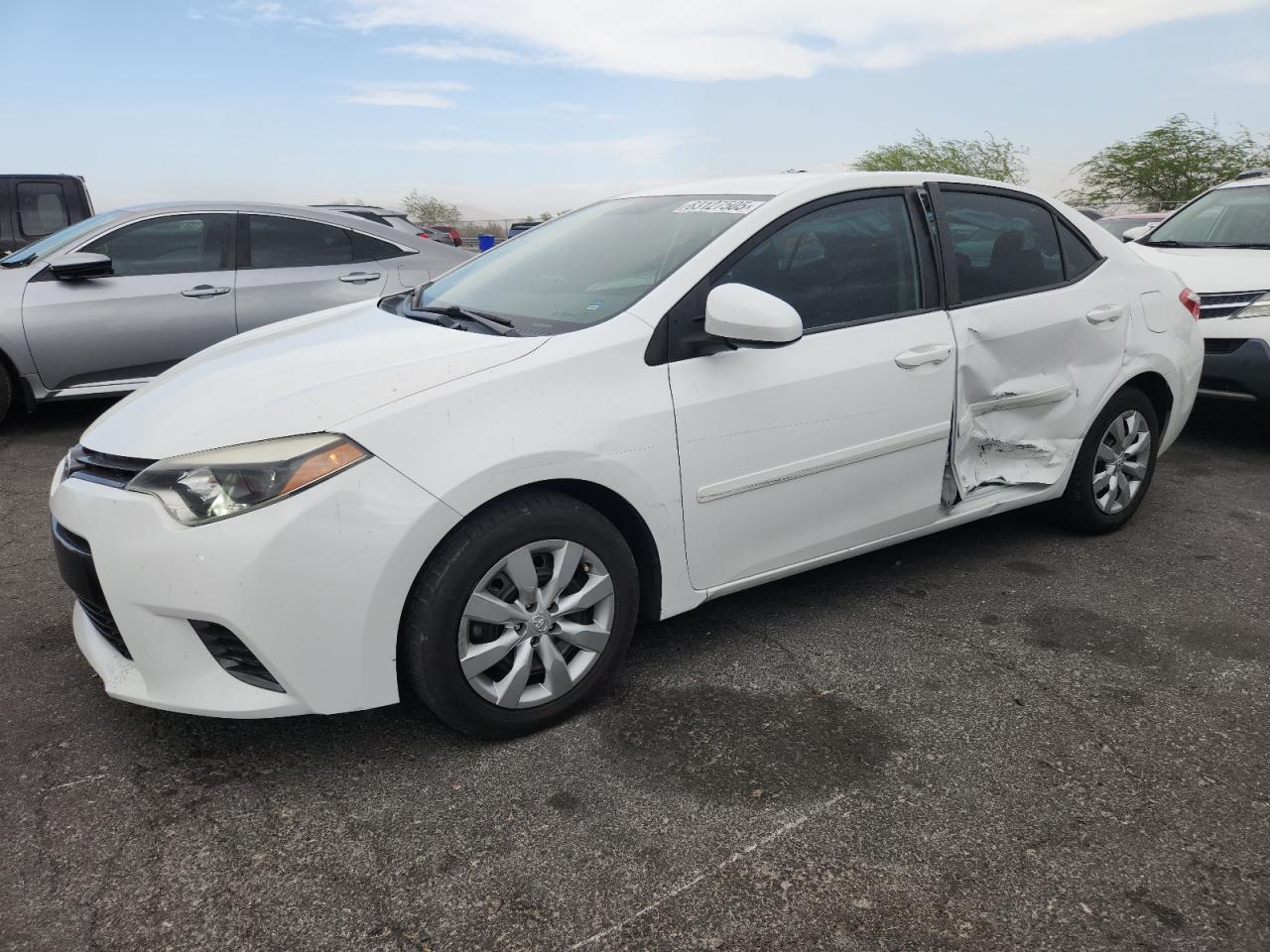 TOYOTA COROLLA L  *5YFBURHE9FP232466*