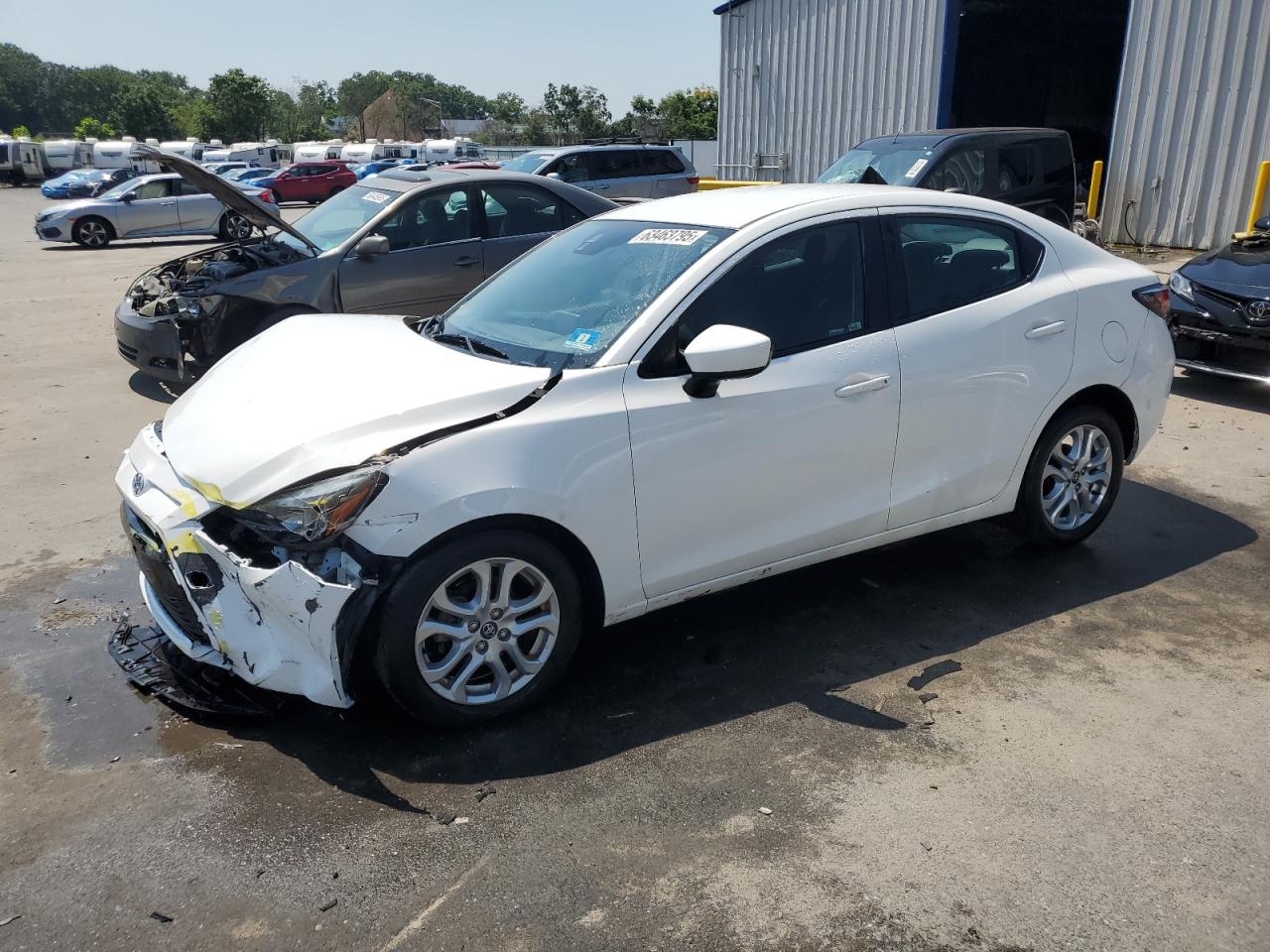 TOYOTA YARIS IA  *3MYDLBYV6JY313387*